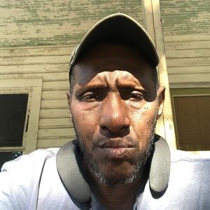 Meet your Posher, Kenneth